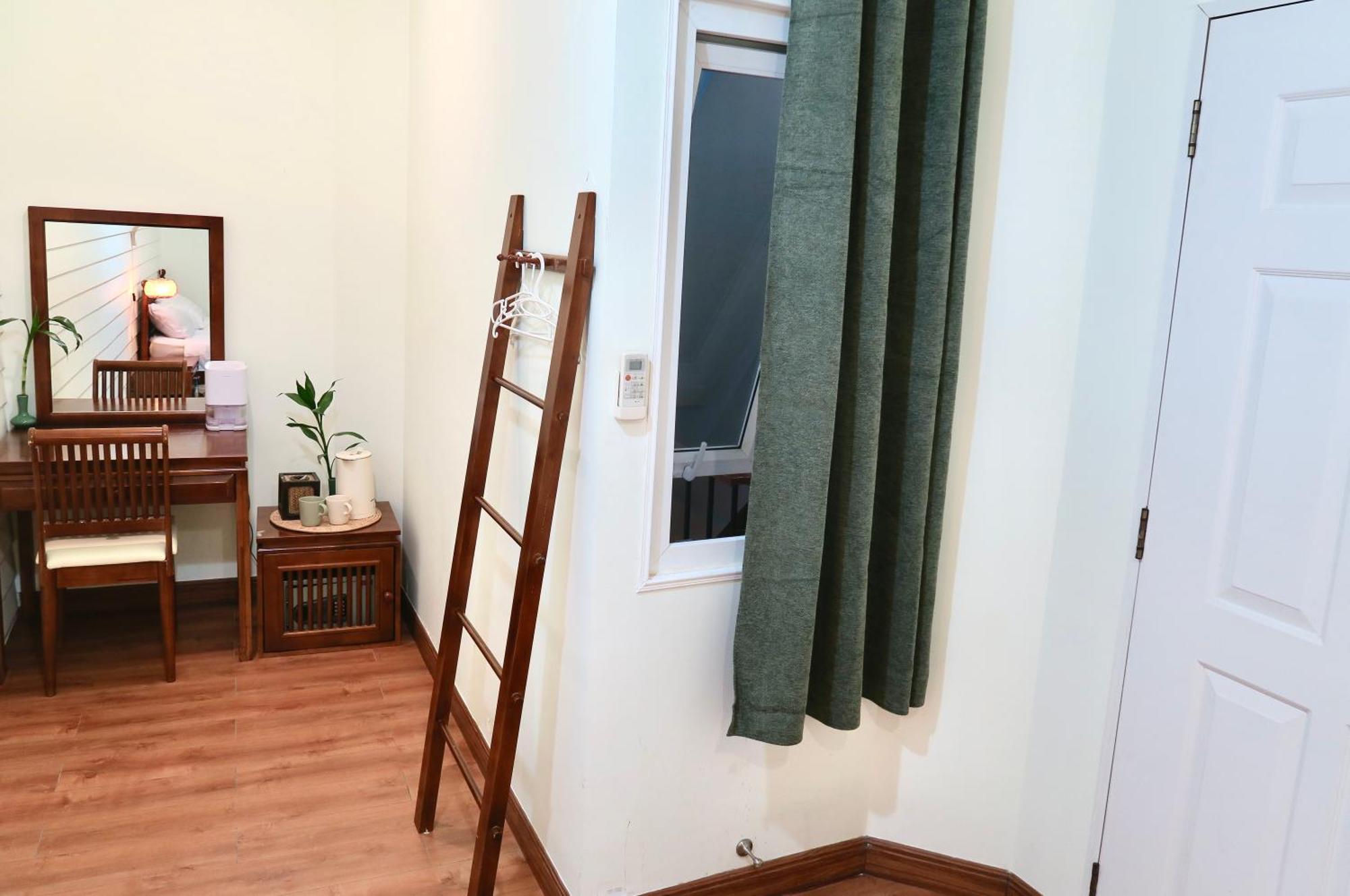 Les Fleurs Bangkok Hostel Екстериор снимка