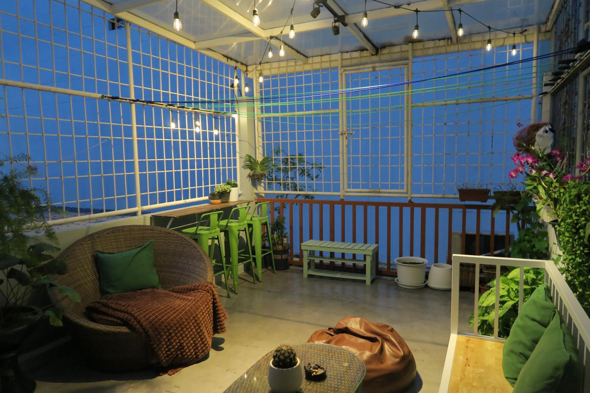 Les Fleurs Bangkok Hostel Екстериор снимка
